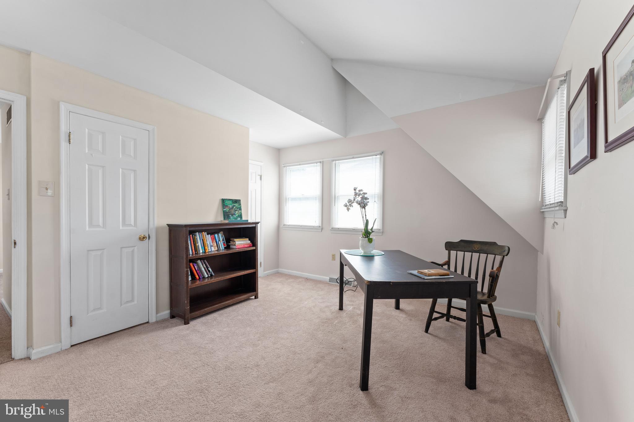 DEEPDALE - Residential