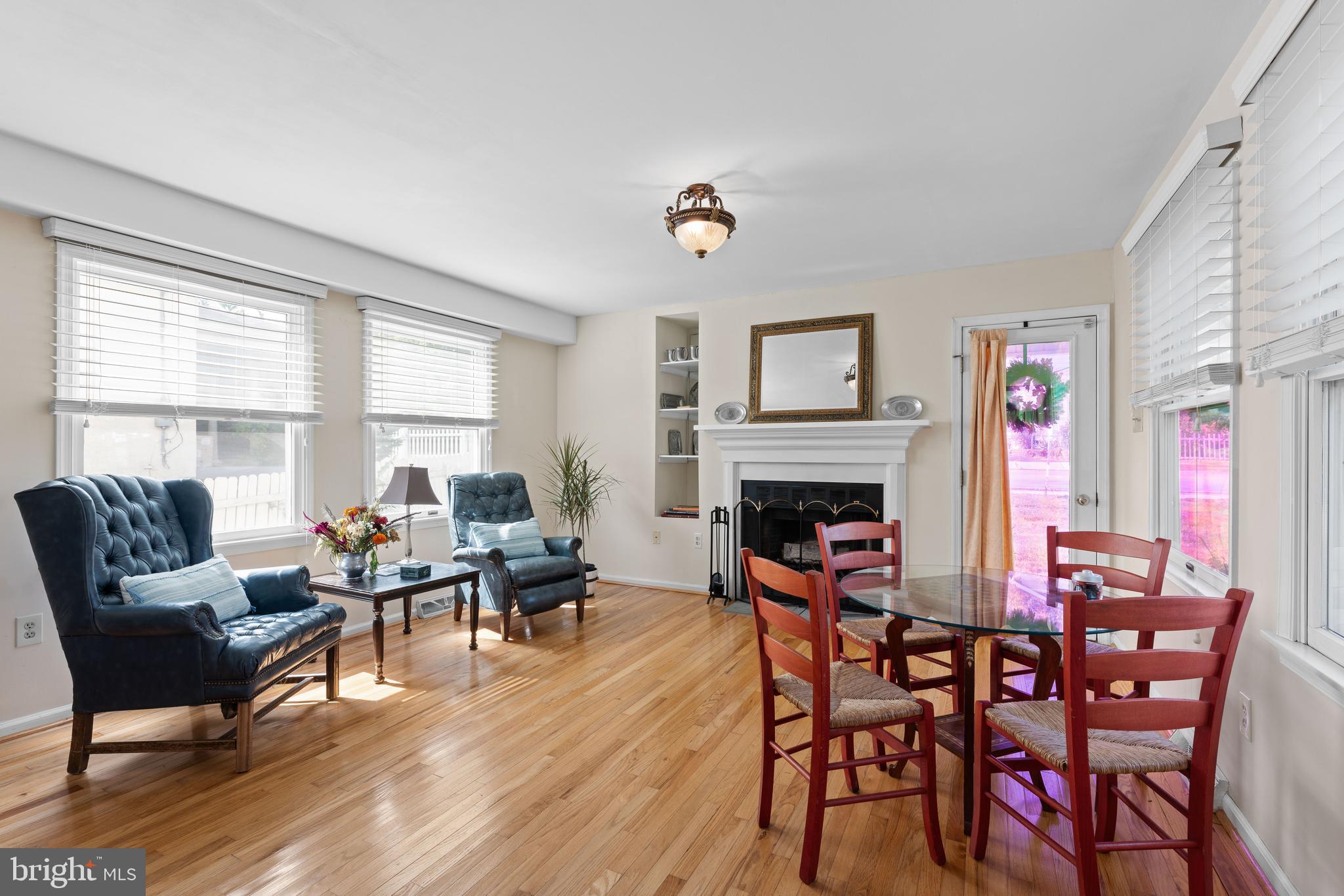 DEEPDALE - Residential