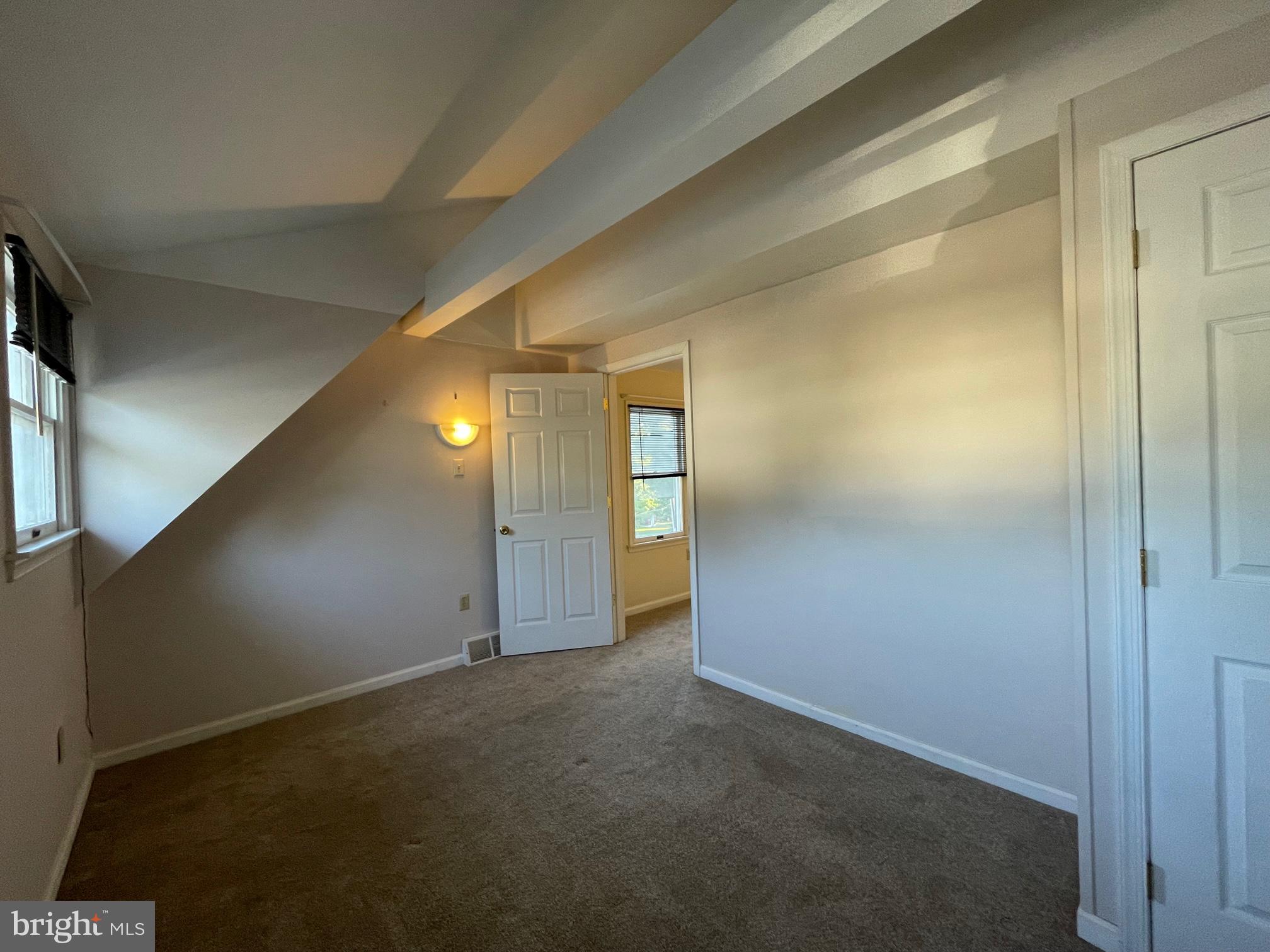 DEEPDALE - Residential