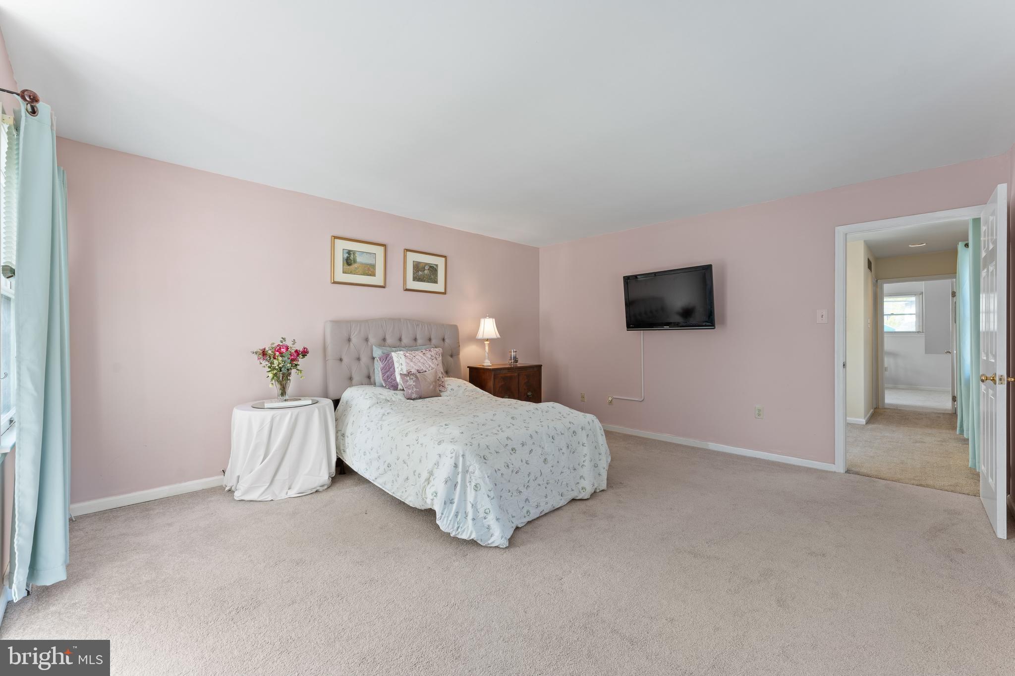 DEEPDALE - Residential