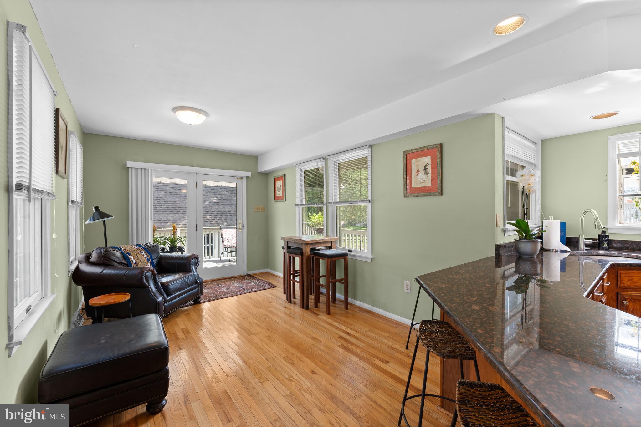 DEEPDALE - Residential