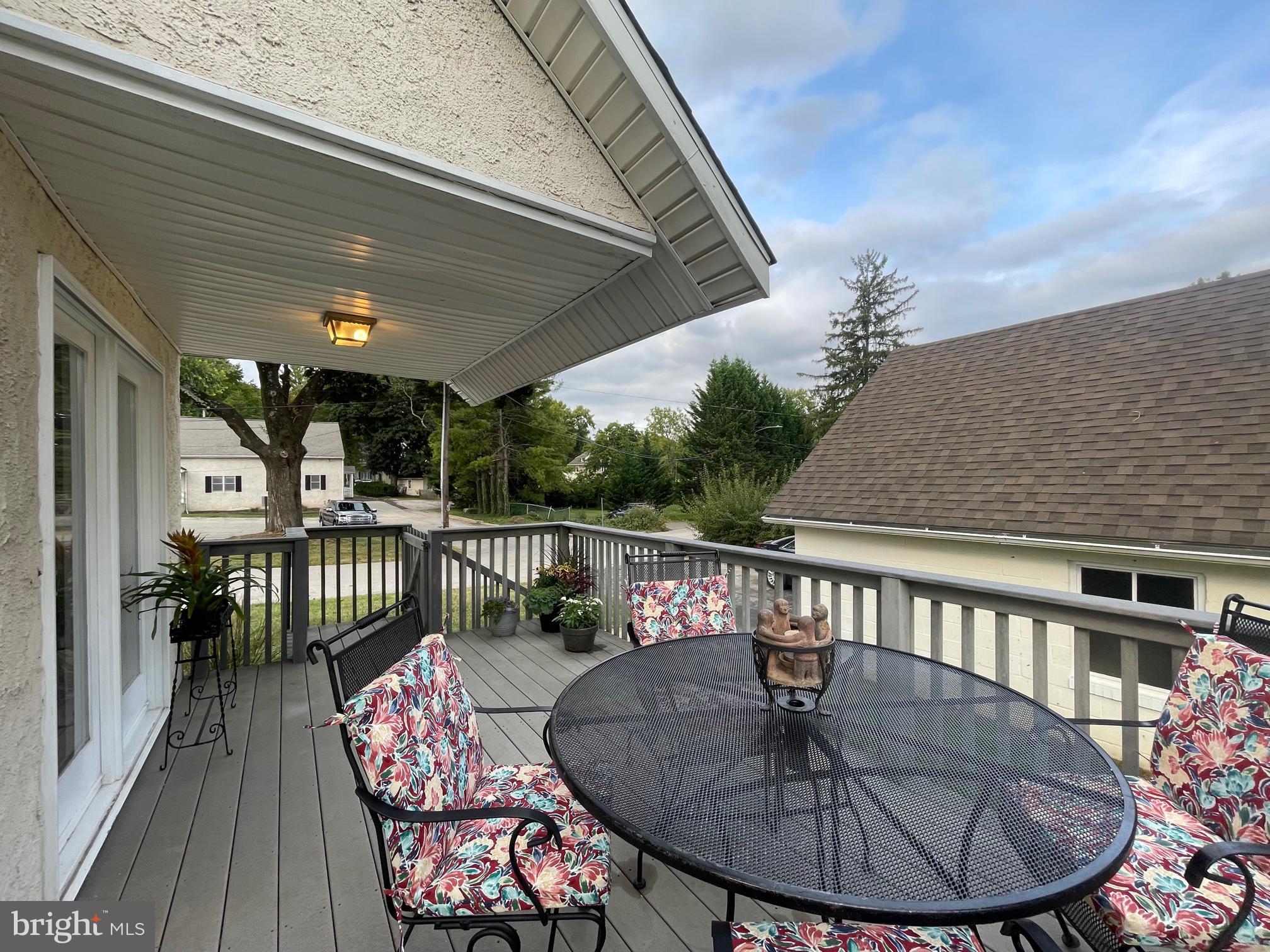 DEEPDALE - Residential