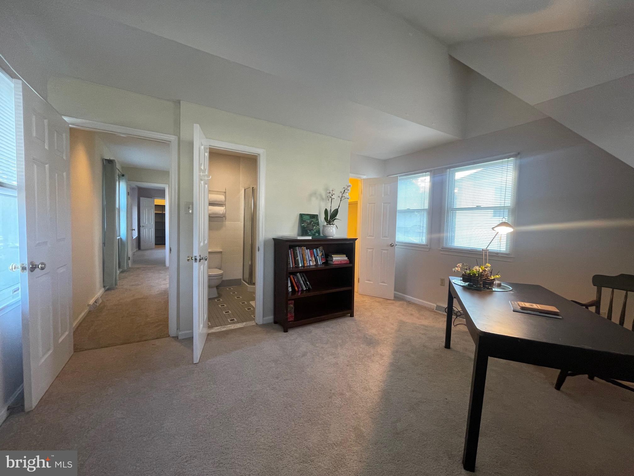 DEEPDALE - Residential