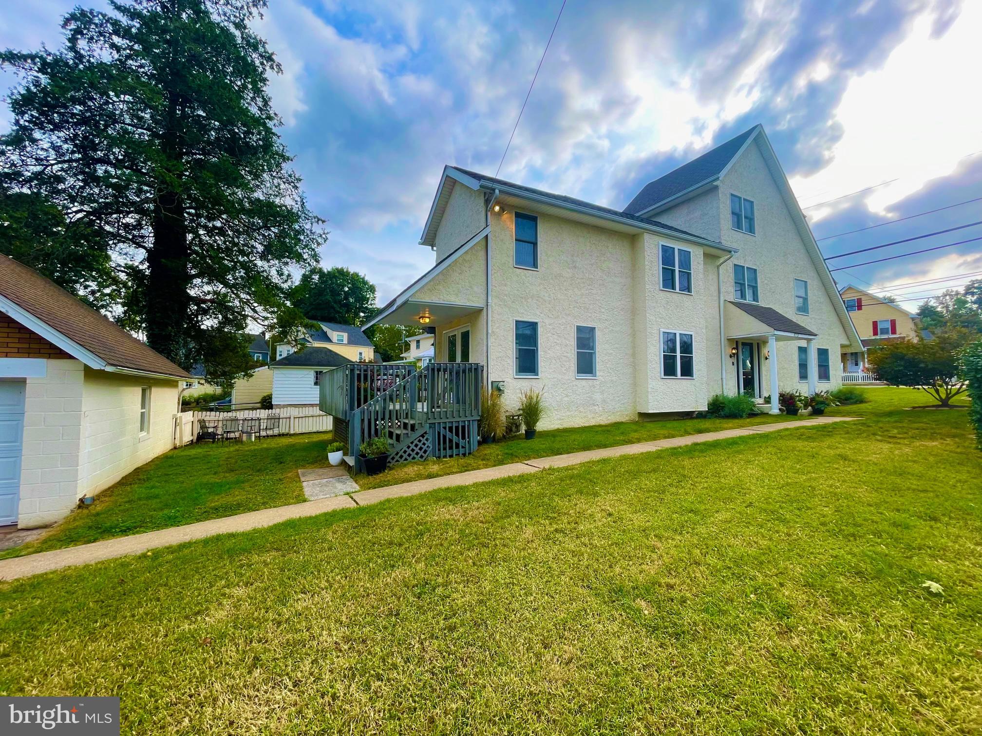 DEEPDALE - Residential