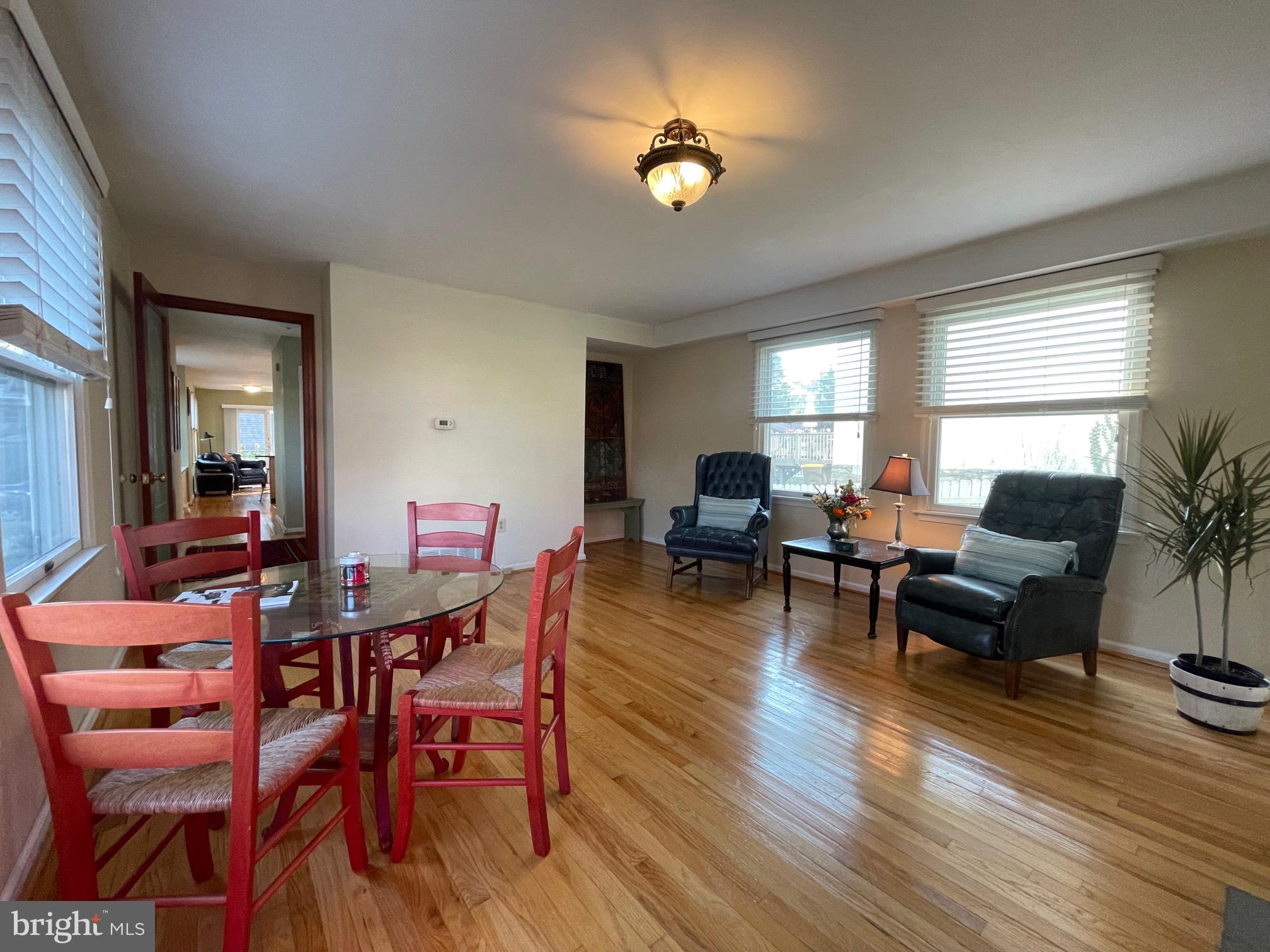 DEEPDALE - Residential