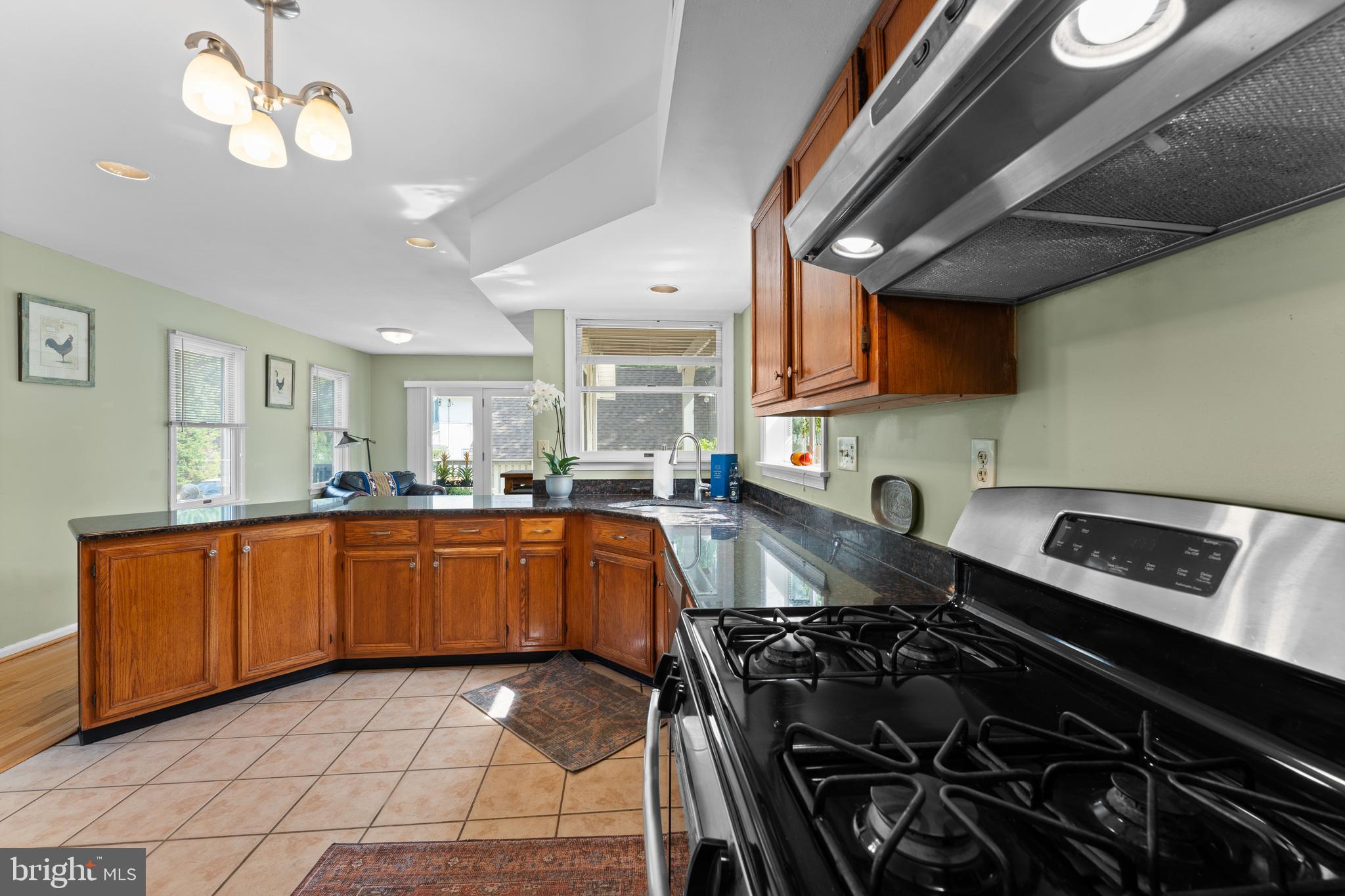 DEEPDALE - Residential