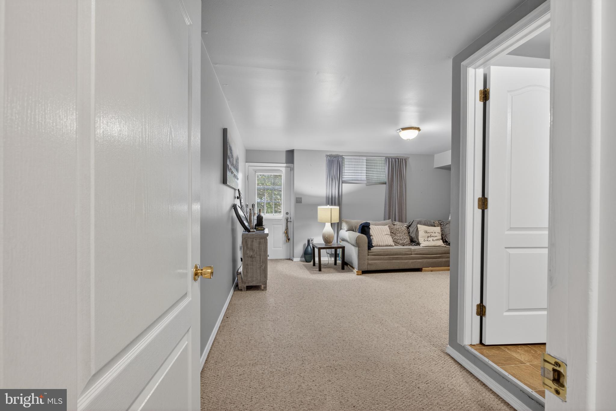 TARTAN CT - Residential
