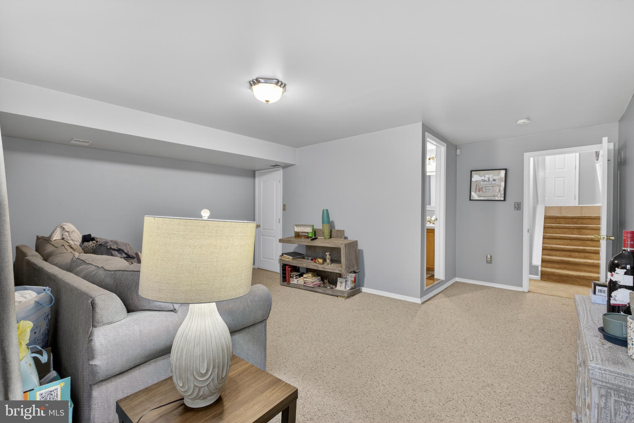 TARTAN CT - Residential