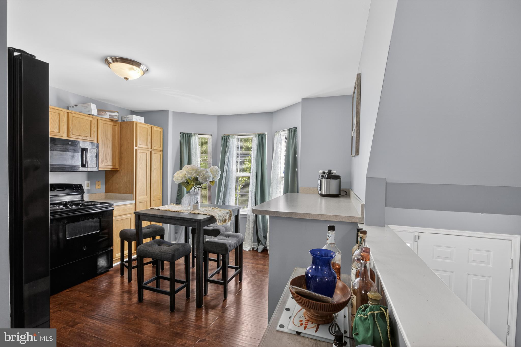 TARTAN CT - Residential