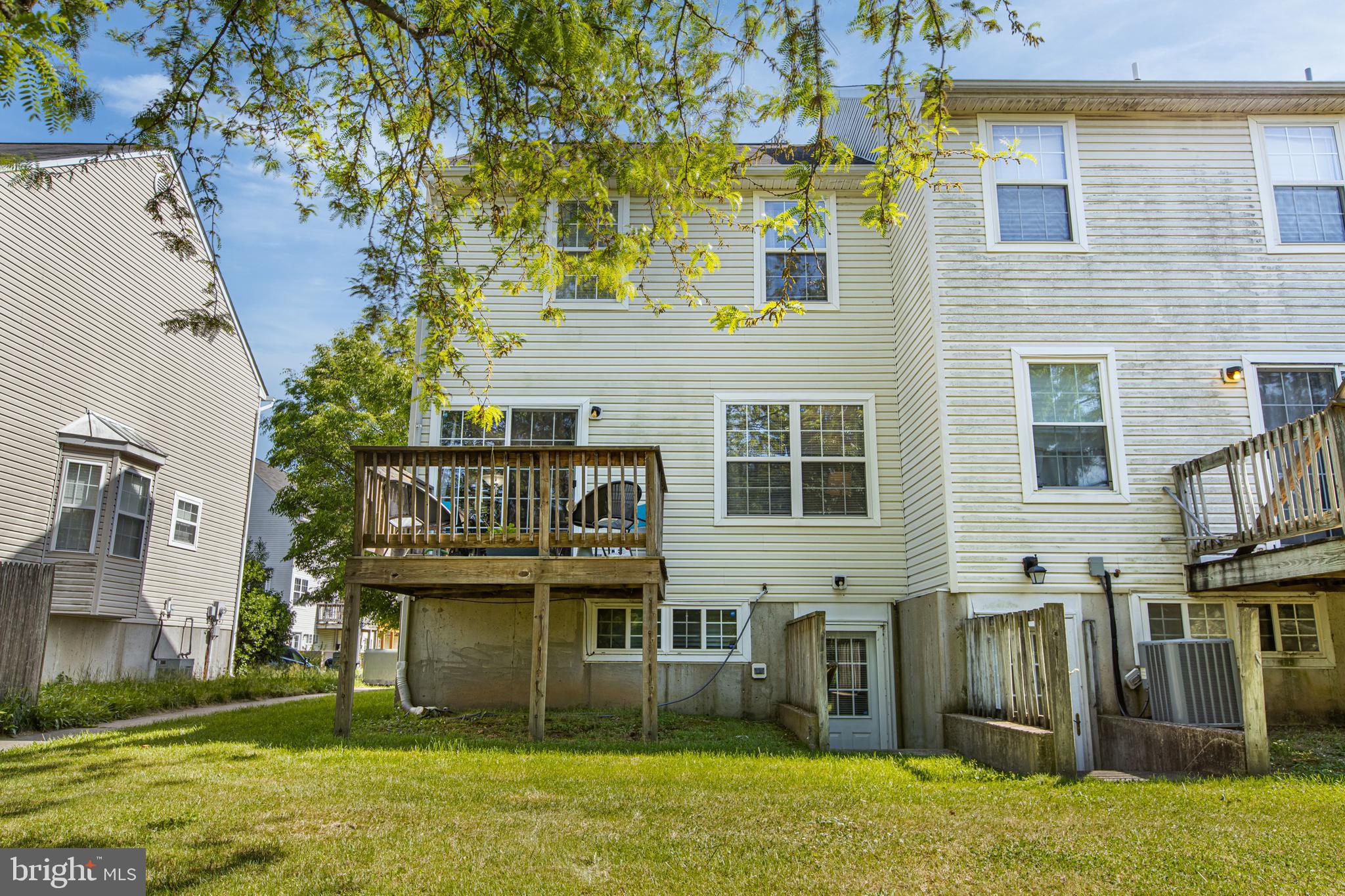 TARTAN CT - Residential