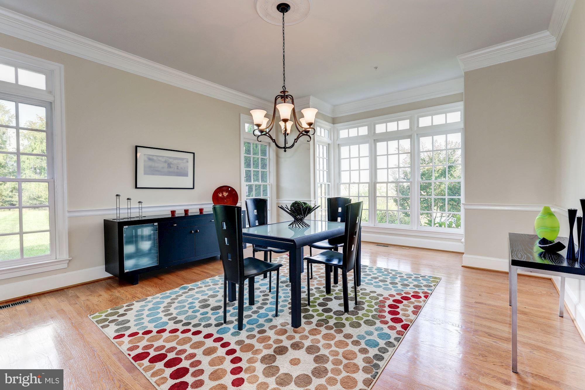 SPRING MEADOWS - Residential