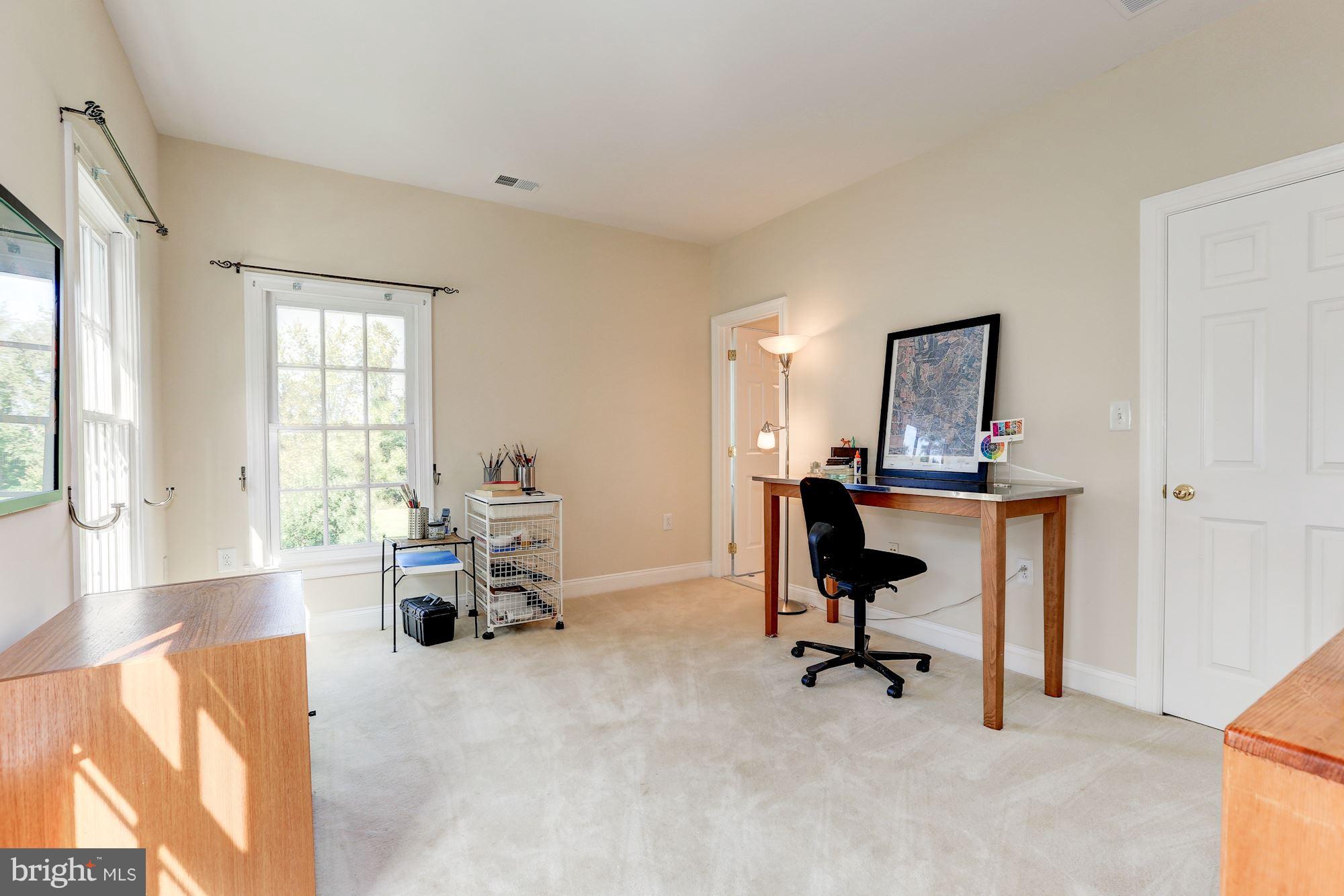 SPRING MEADOWS - Residential