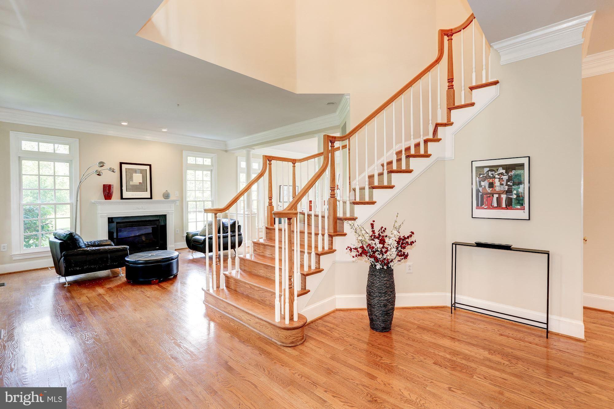 SPRING MEADOWS - Residential