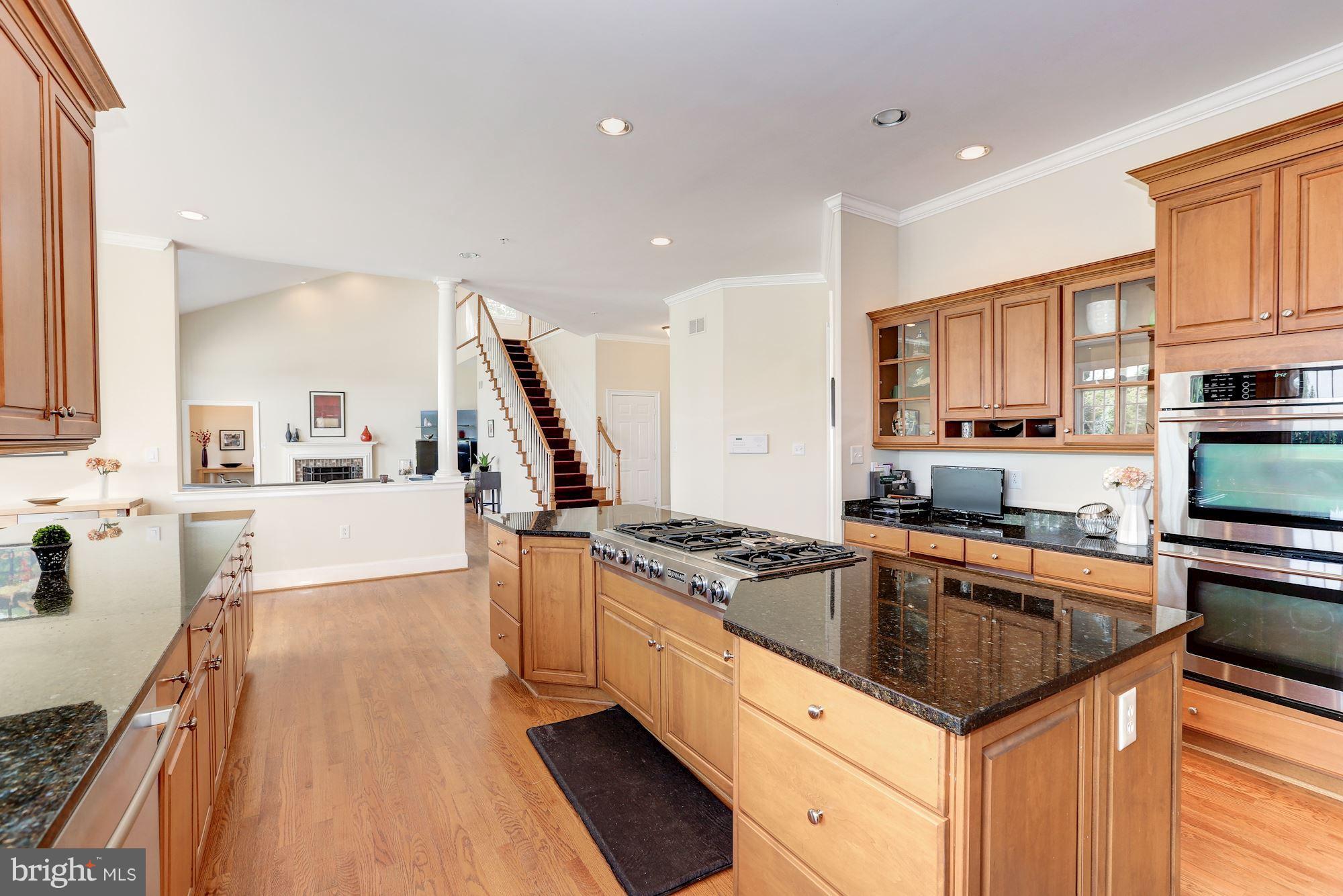 SPRING MEADOWS - Residential