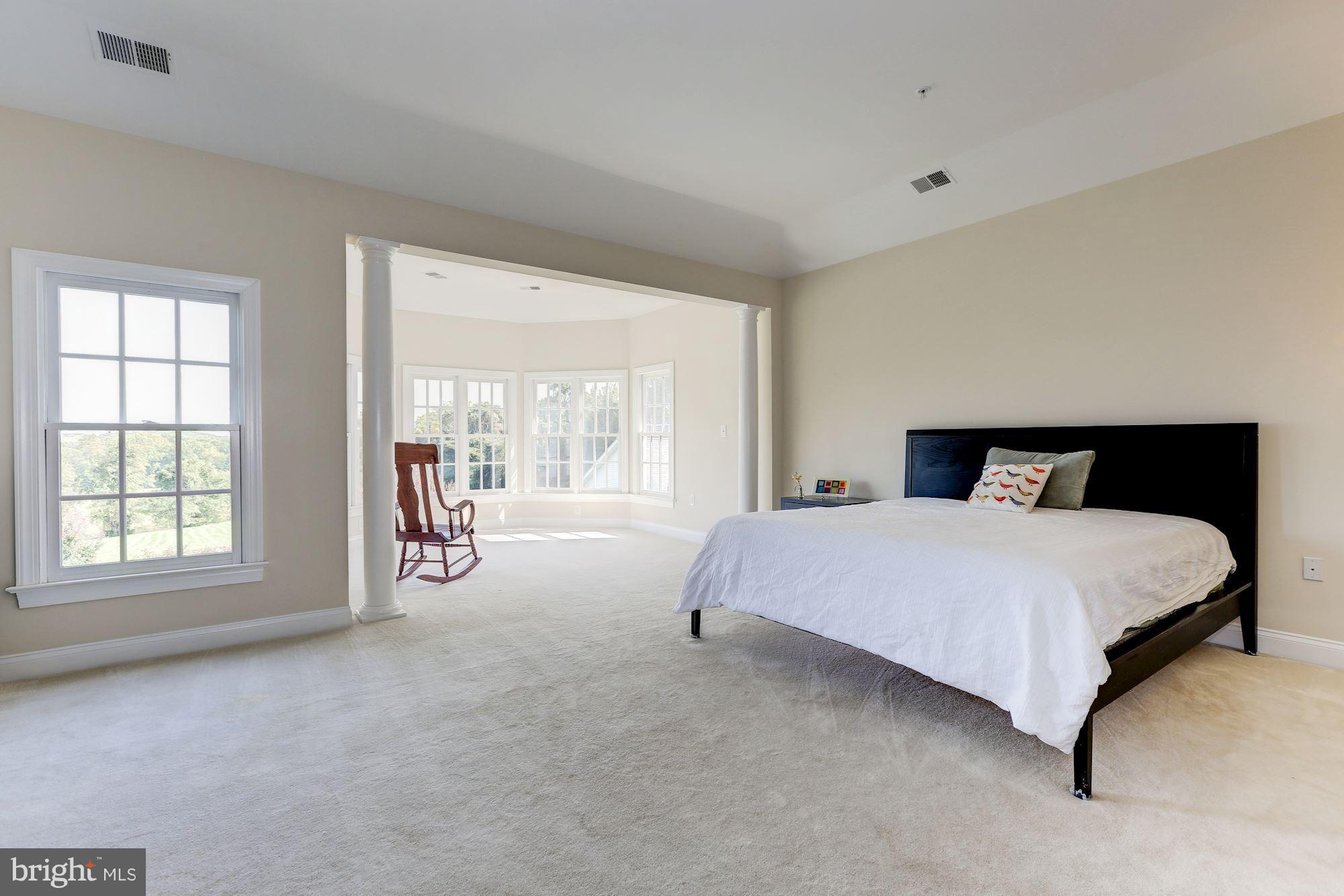 SPRING MEADOWS - Residential