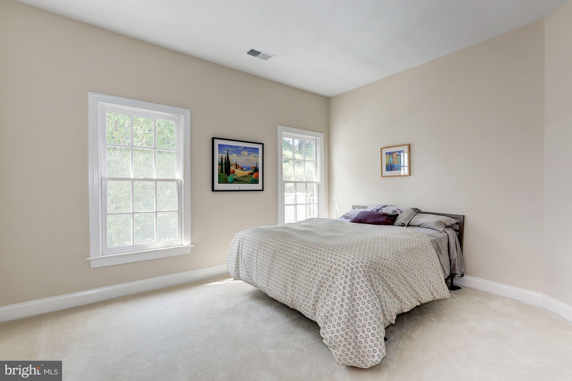 SPRING MEADOWS - Residential