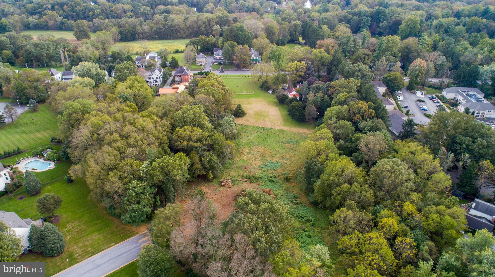 1922 PICKERING TRAIL LOT 1