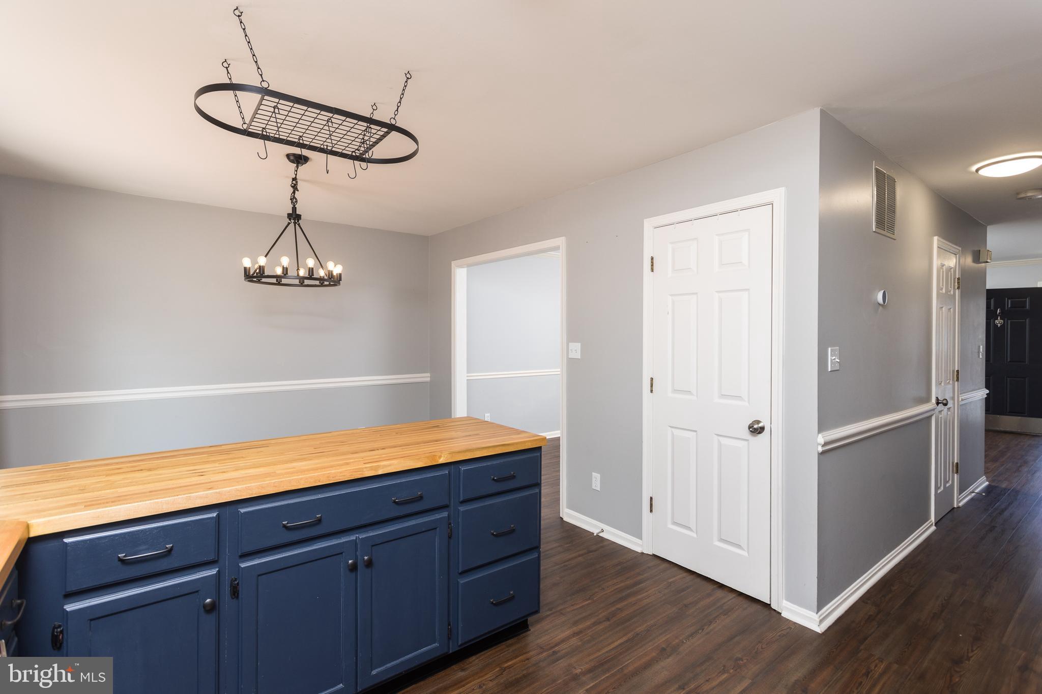 FOXBOROUGH FARMS - Residential