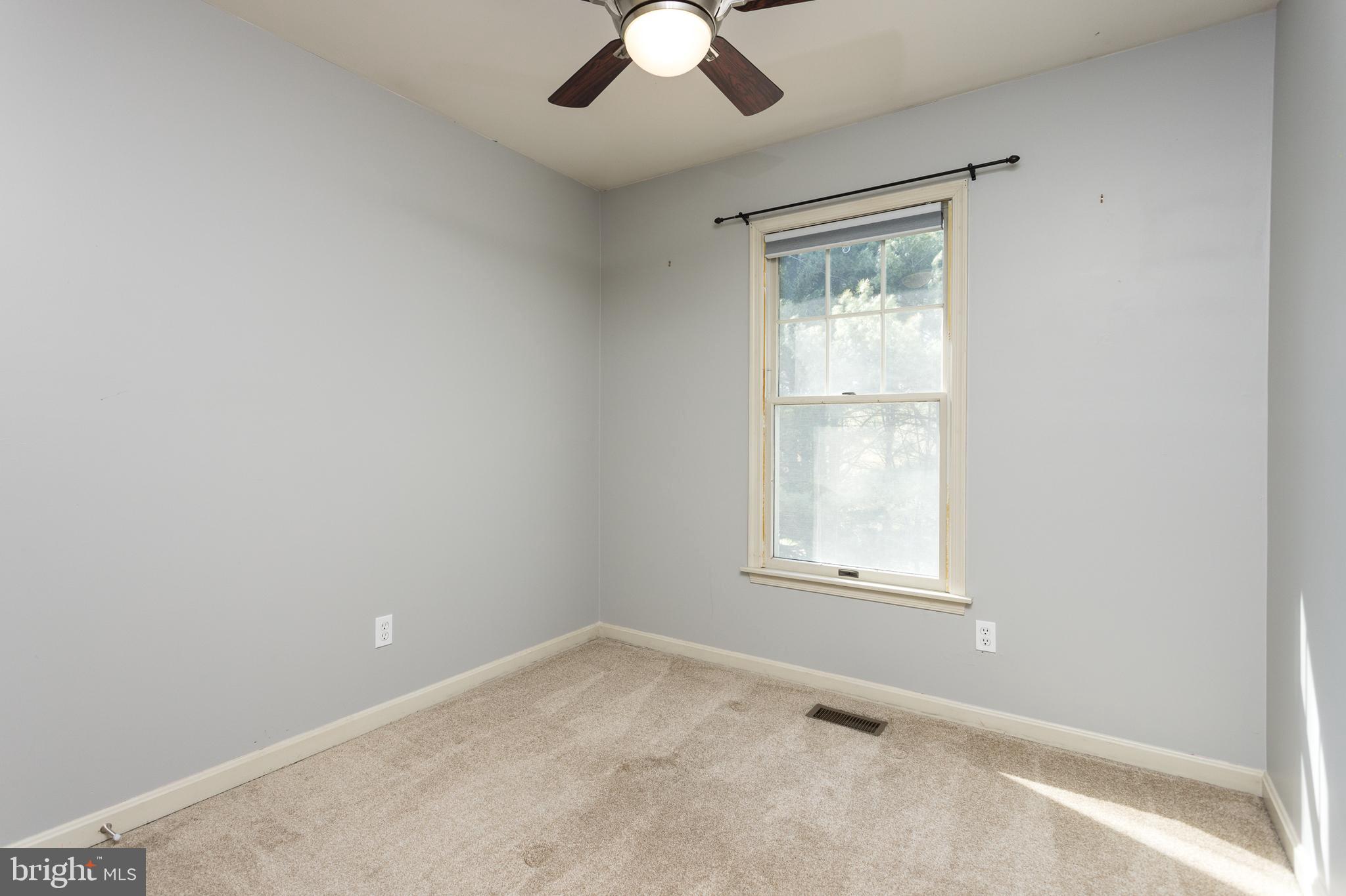 FOXBOROUGH FARMS - Residential