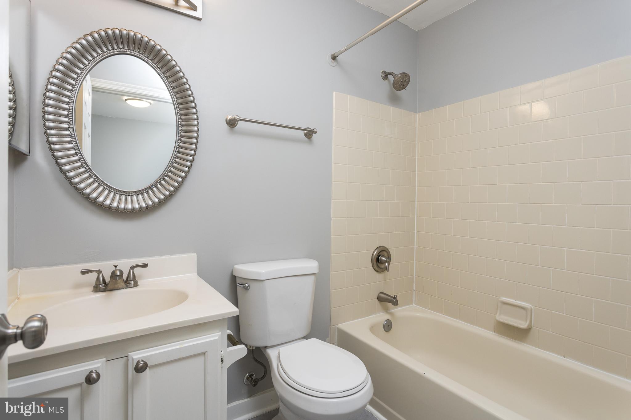 FOXBOROUGH FARMS - Residential