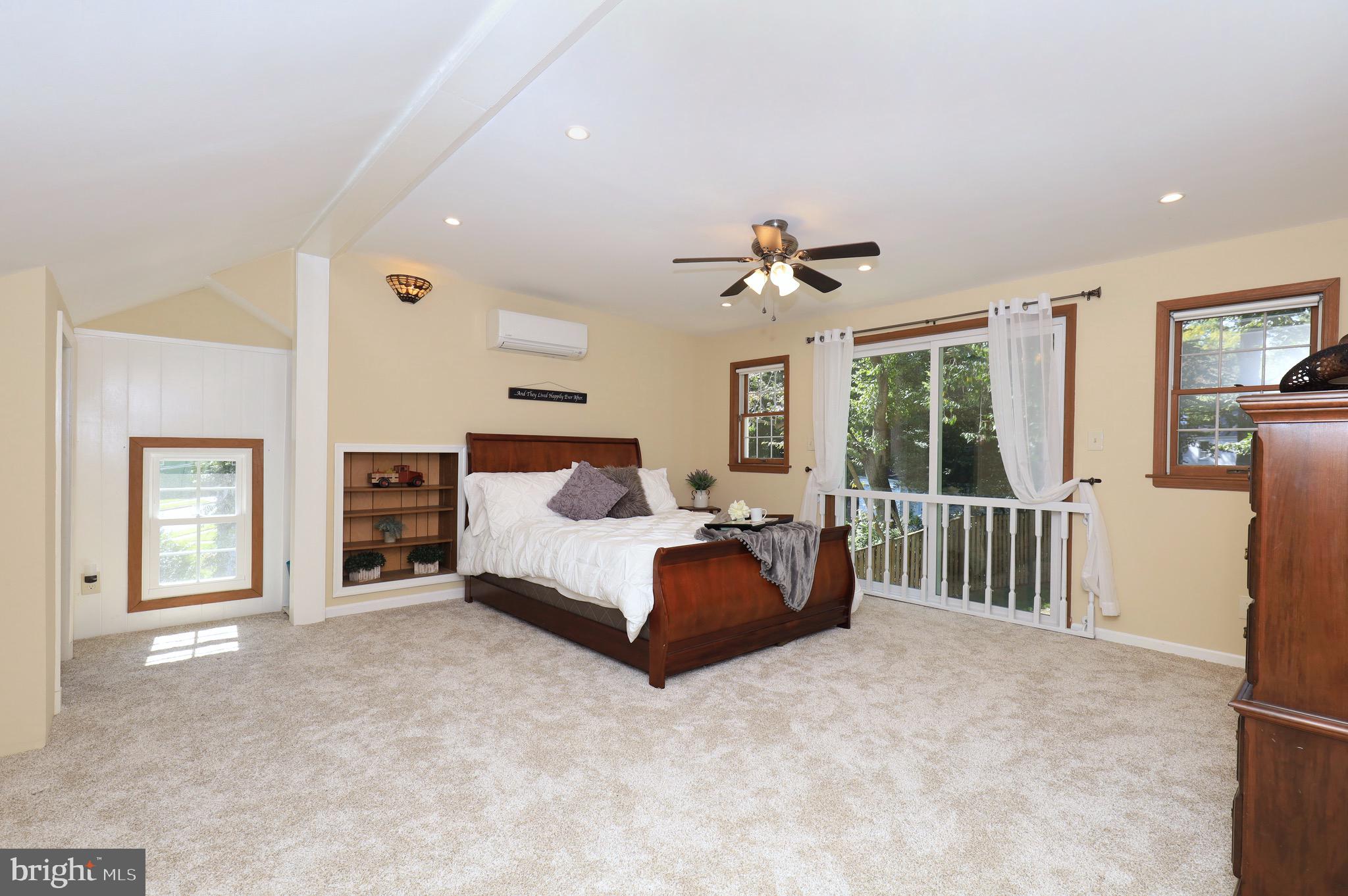 NORTH SPRINGFIELD - Residential