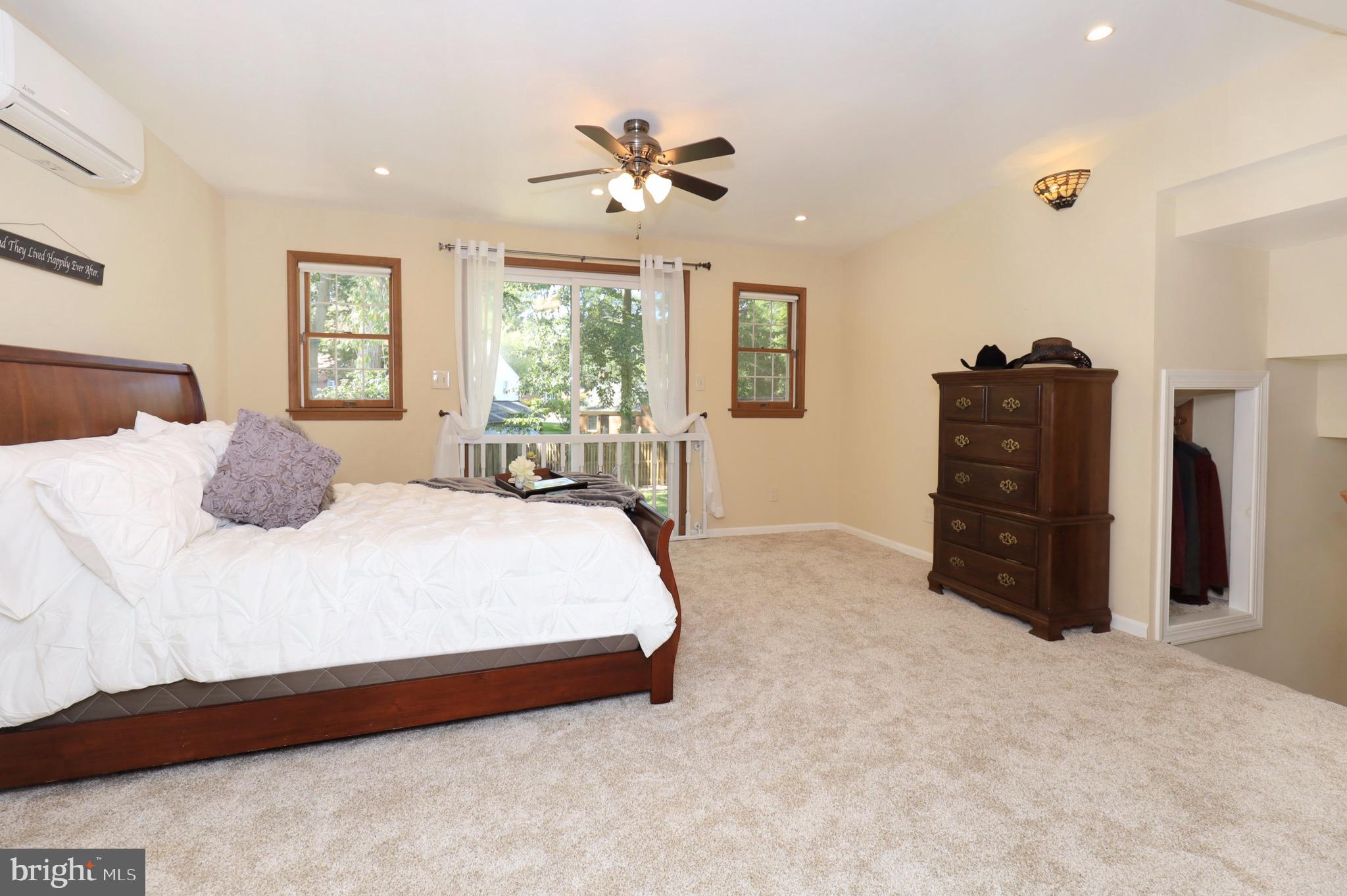 NORTH SPRINGFIELD - Residential