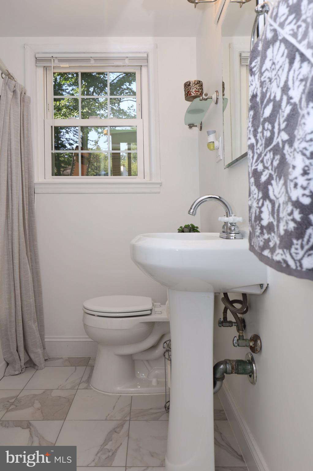 NORTH SPRINGFIELD - Residential