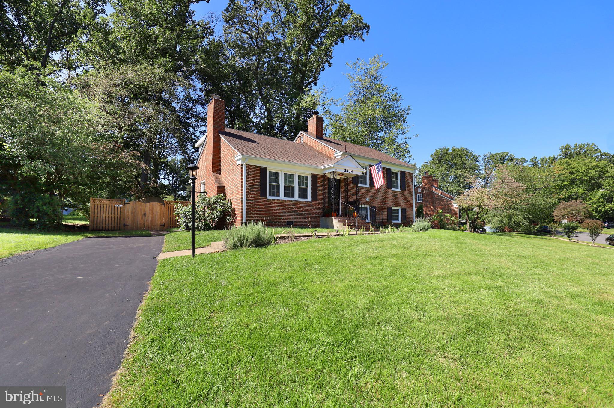 NORTH SPRINGFIELD - Residential