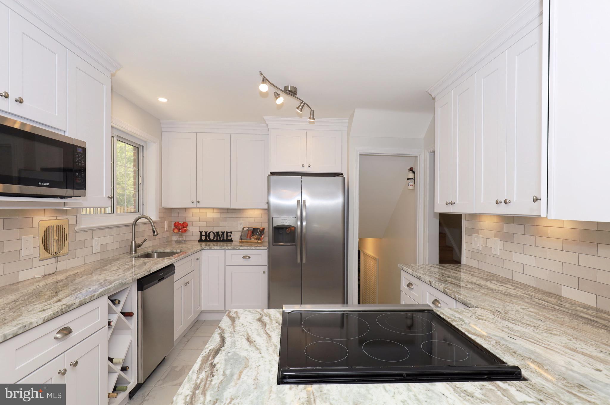 NORTH SPRINGFIELD - Residential