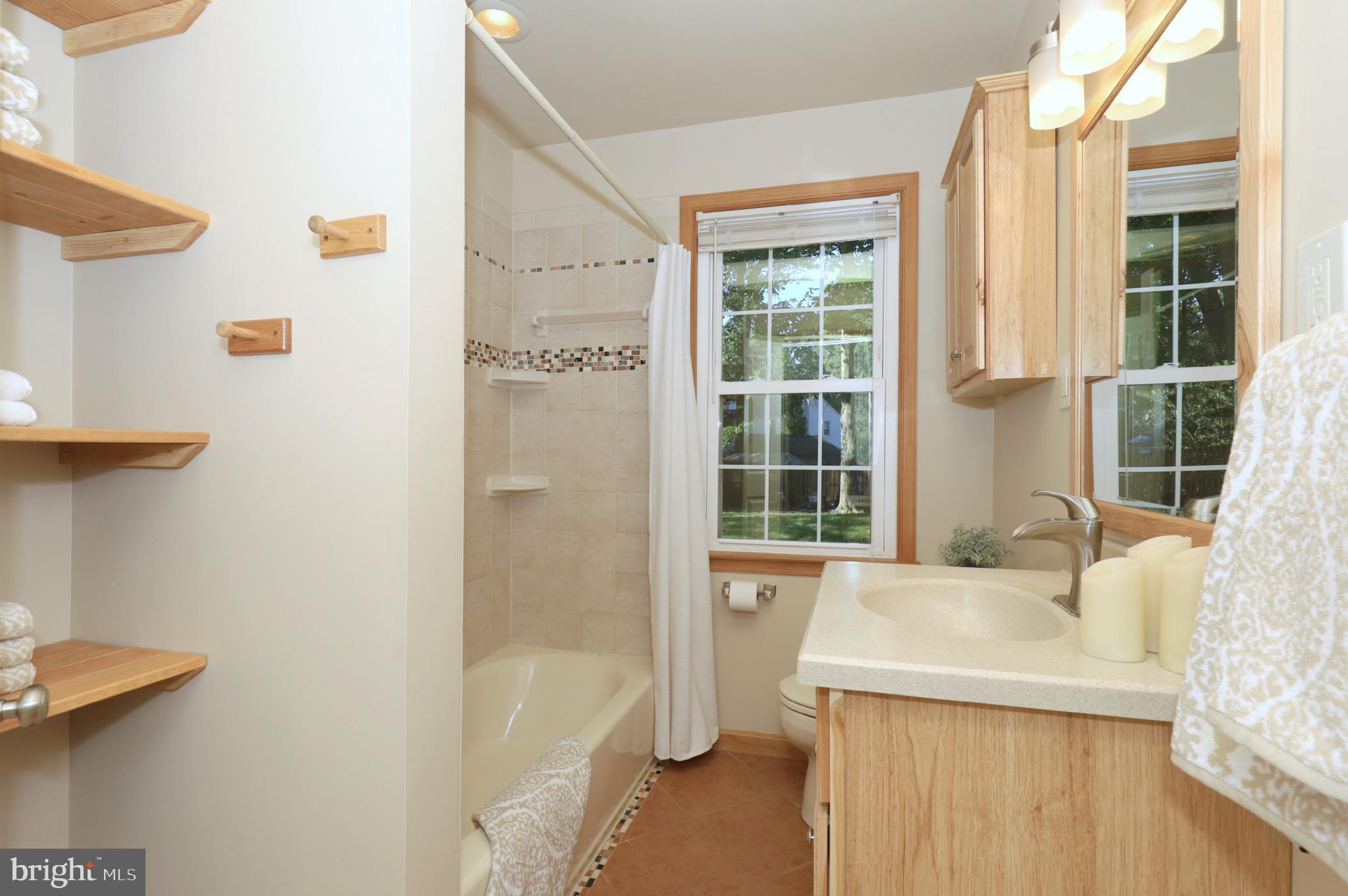 NORTH SPRINGFIELD - Residential