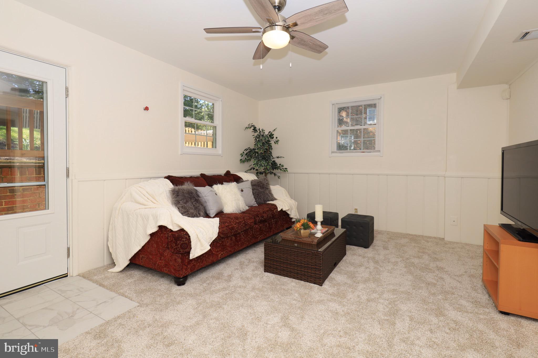 NORTH SPRINGFIELD - Residential