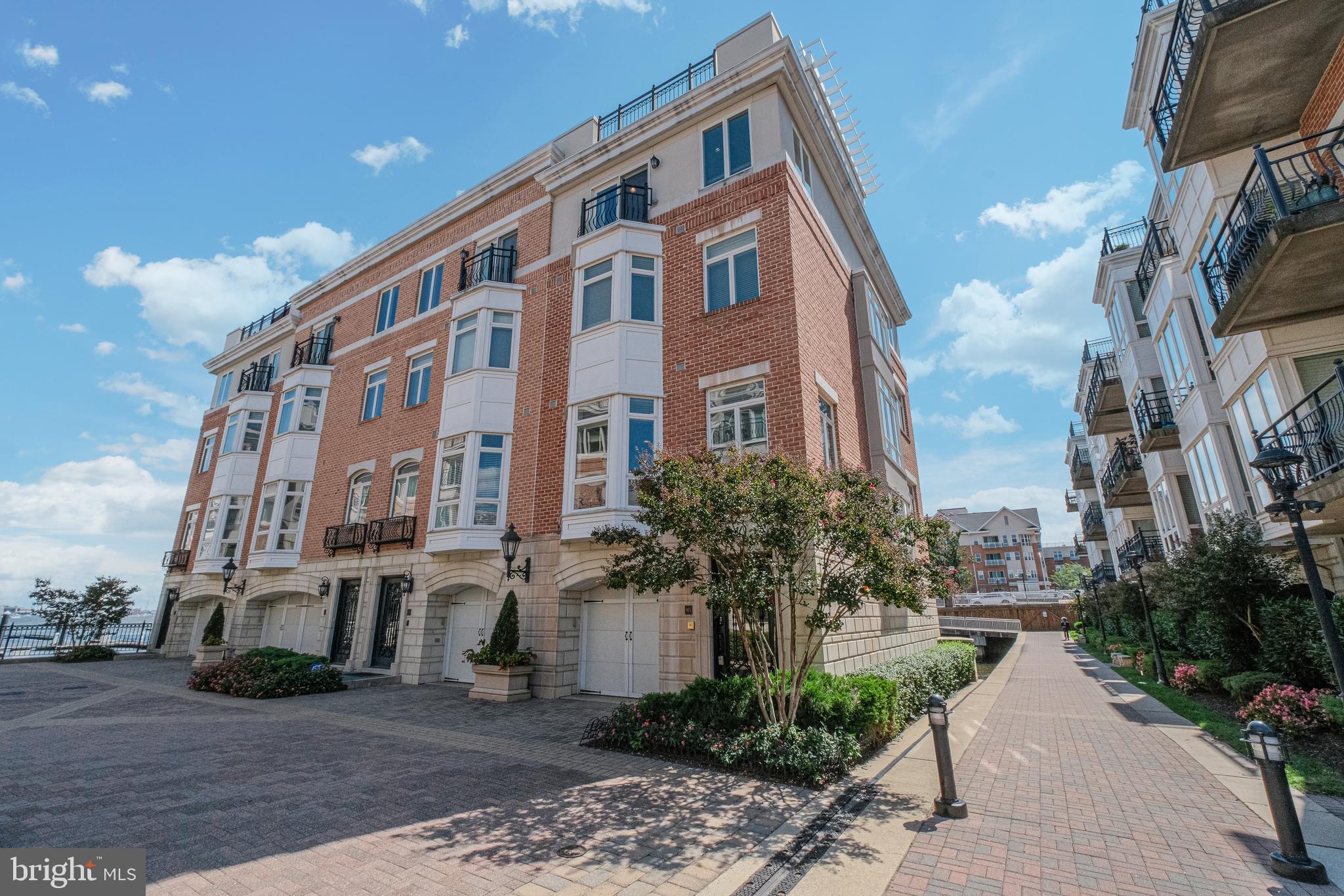 HARBORVIEW - Residential