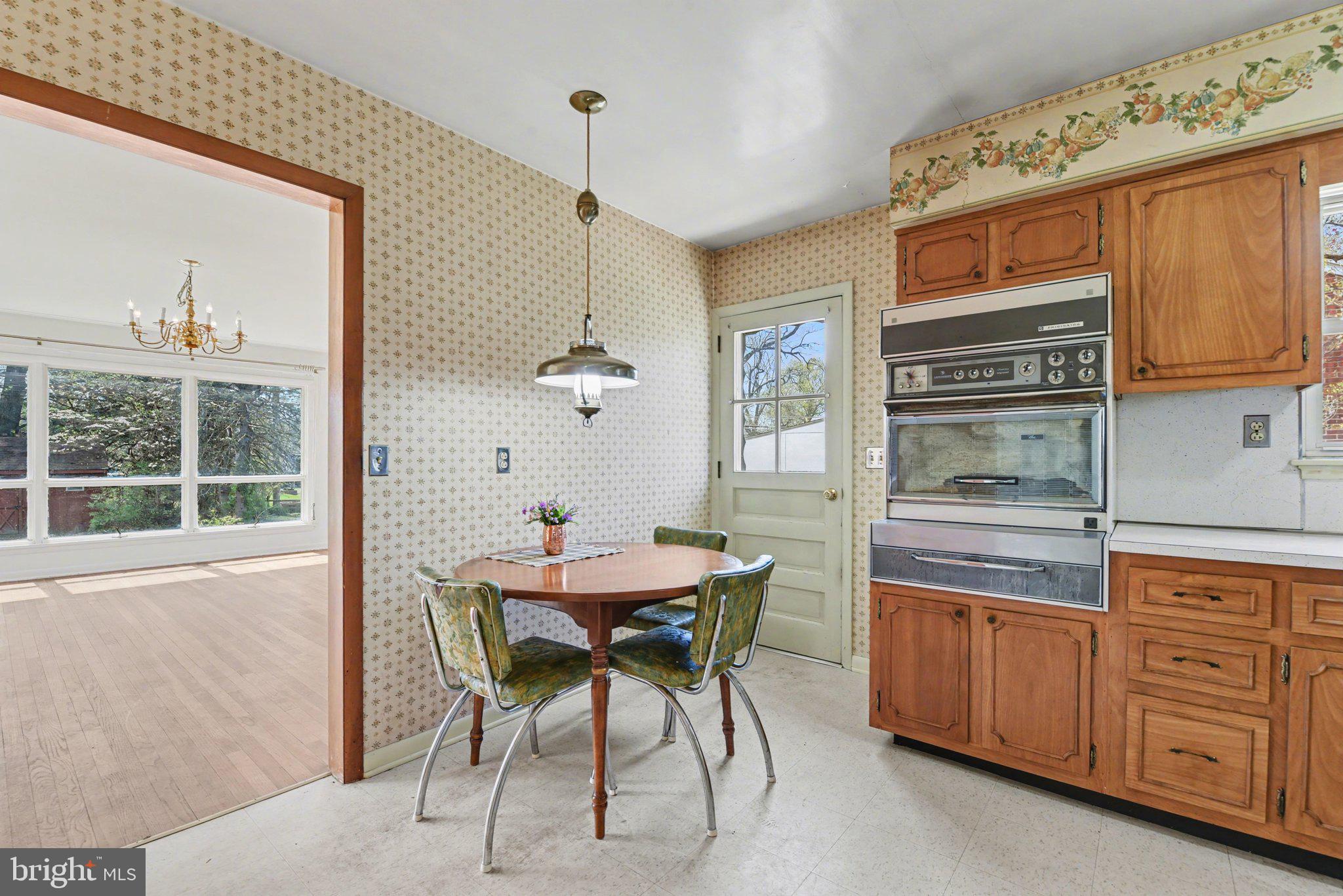 BLACKBURN VILLAGE - Residential