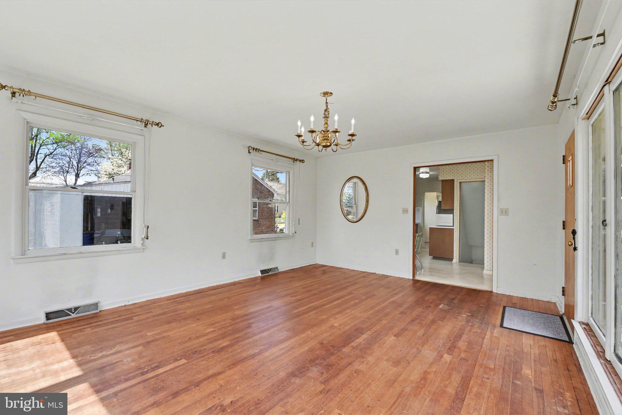 BLACKBURN VILLAGE - Residential