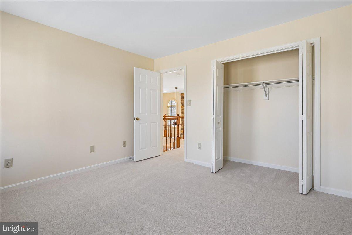 CROSSPOINTE - Residential