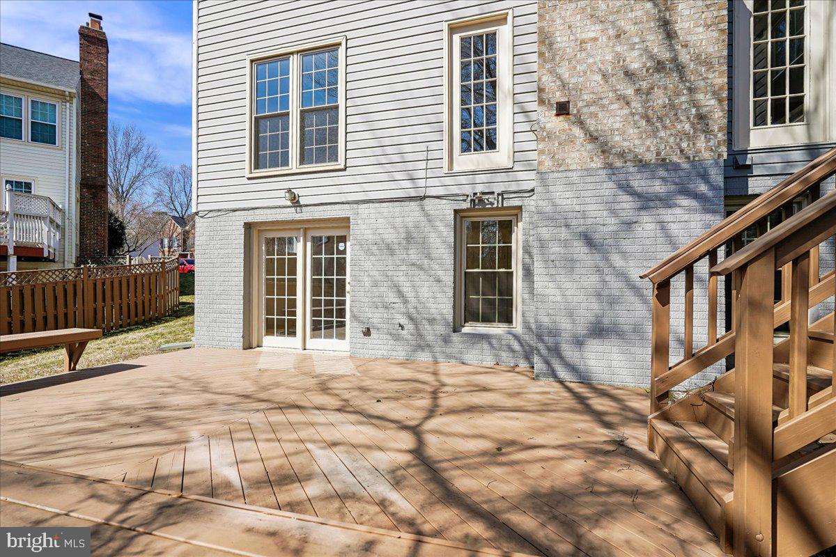 CROSSPOINTE - Residential