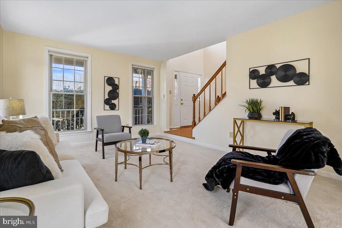 CROSSPOINTE - Residential