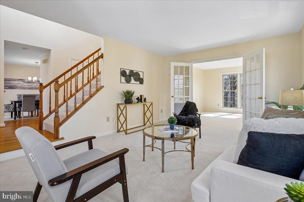 CROSSPOINTE - Residential