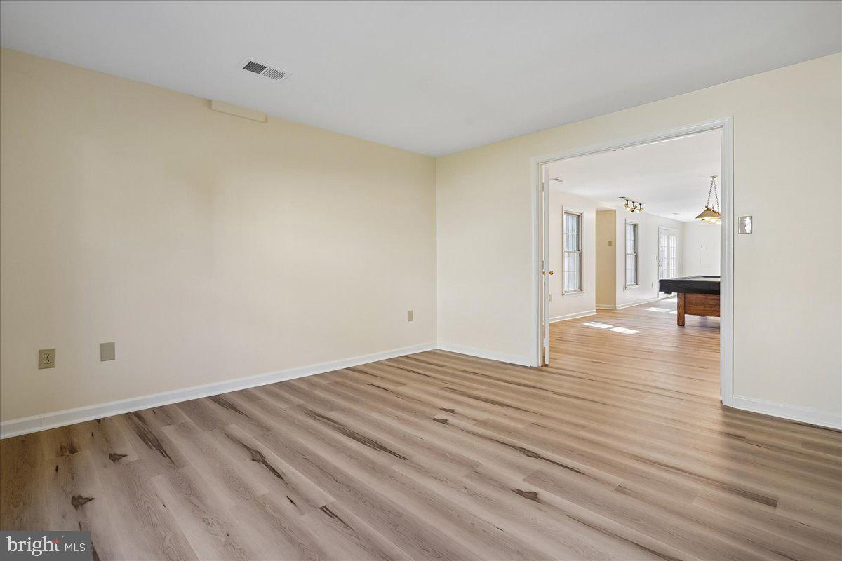 CROSSPOINTE - Residential