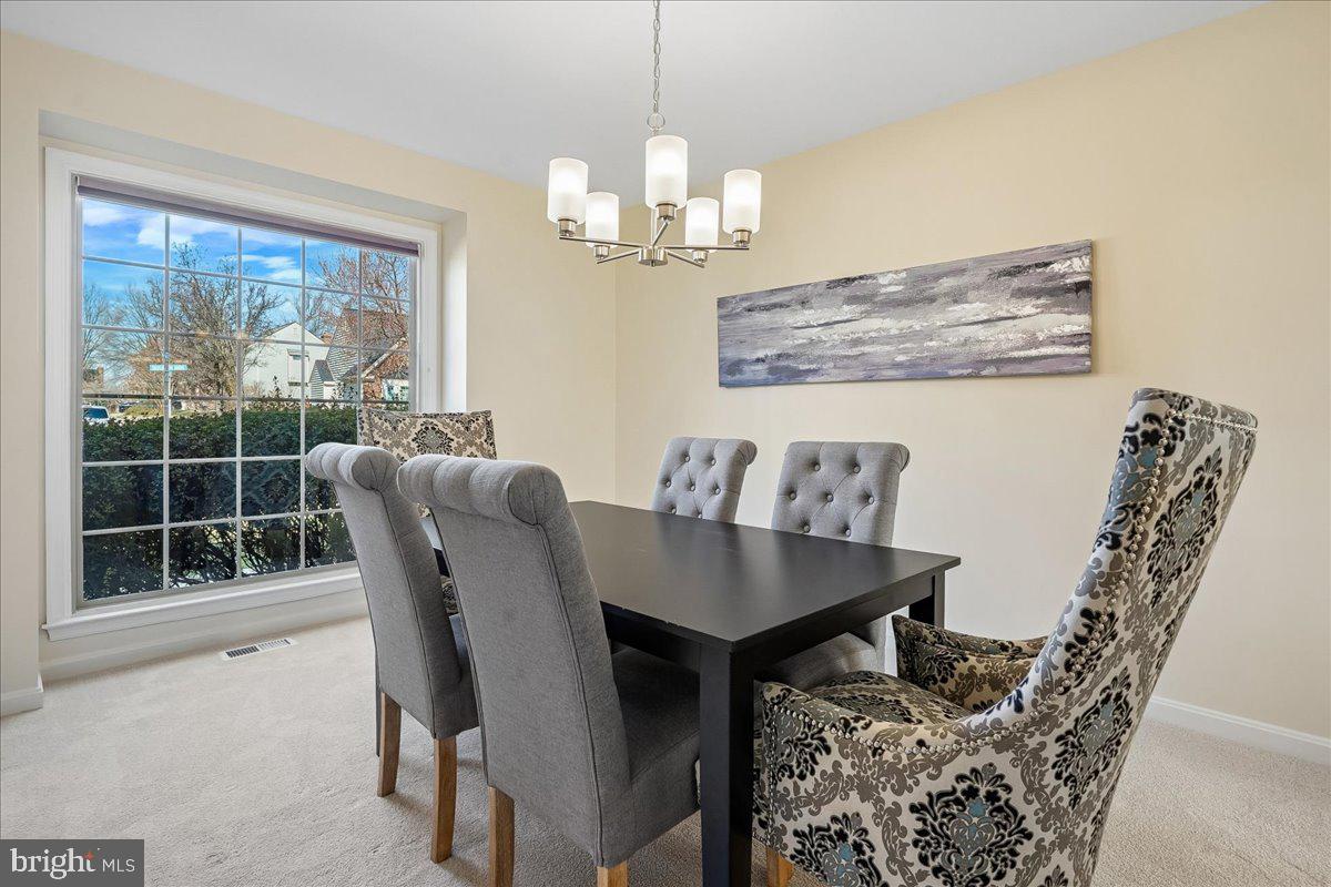 CROSSPOINTE - Residential