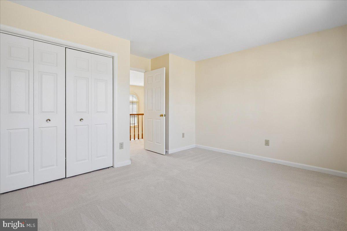 CROSSPOINTE - Residential