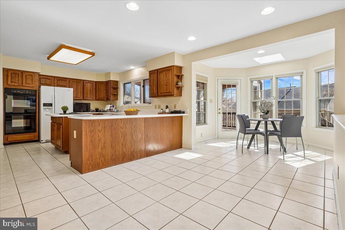 CROSSPOINTE - Residential