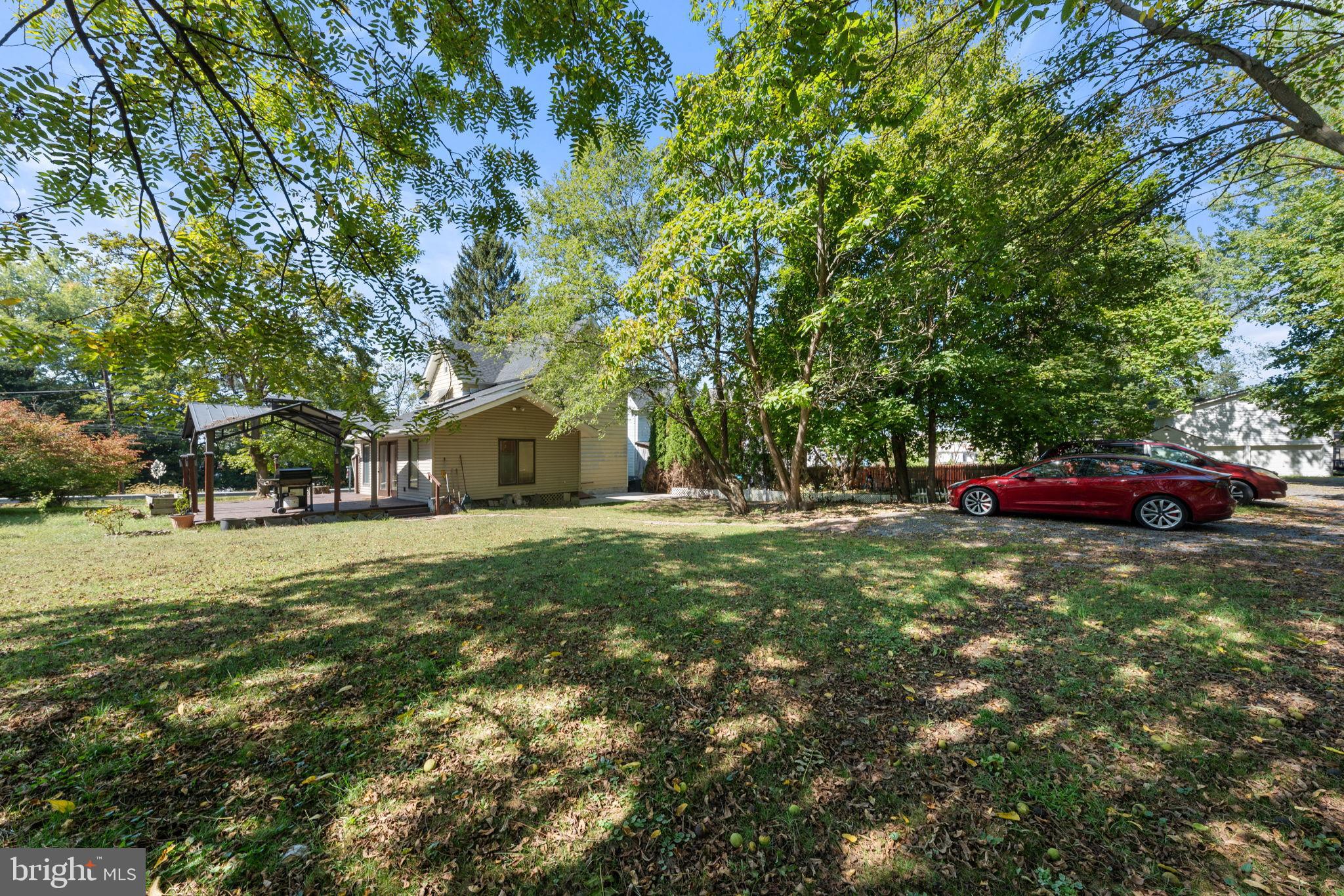 EAST STROUDSBURG - Residential