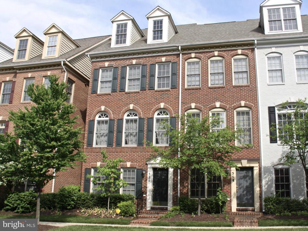 FALLSGROVE - Residential Lease