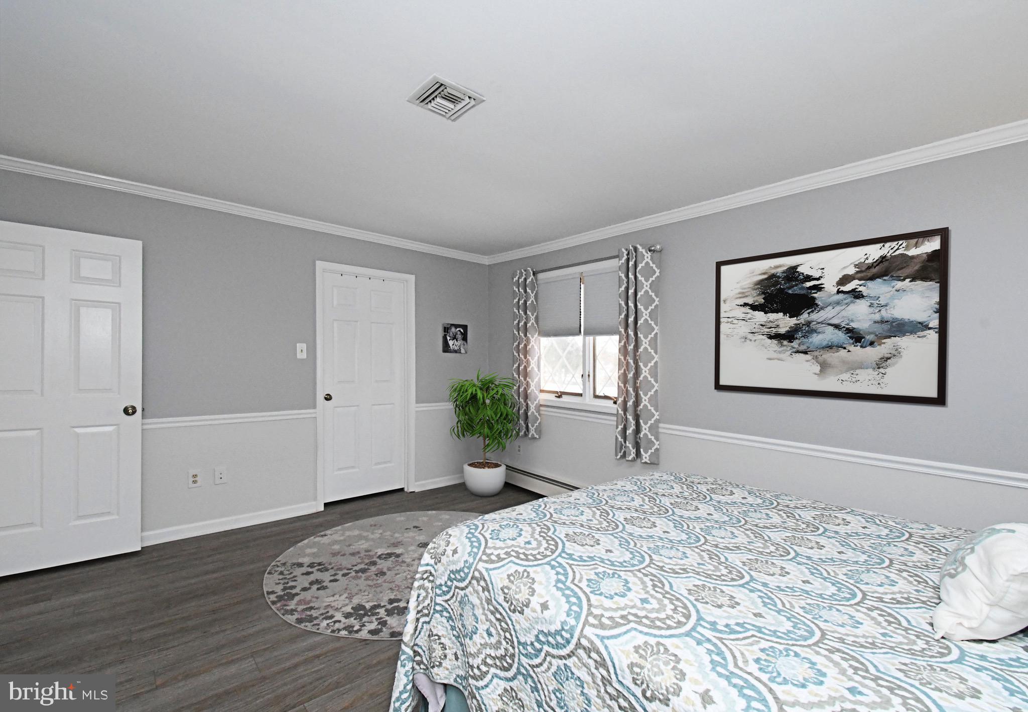 SALEM POINT - Residential