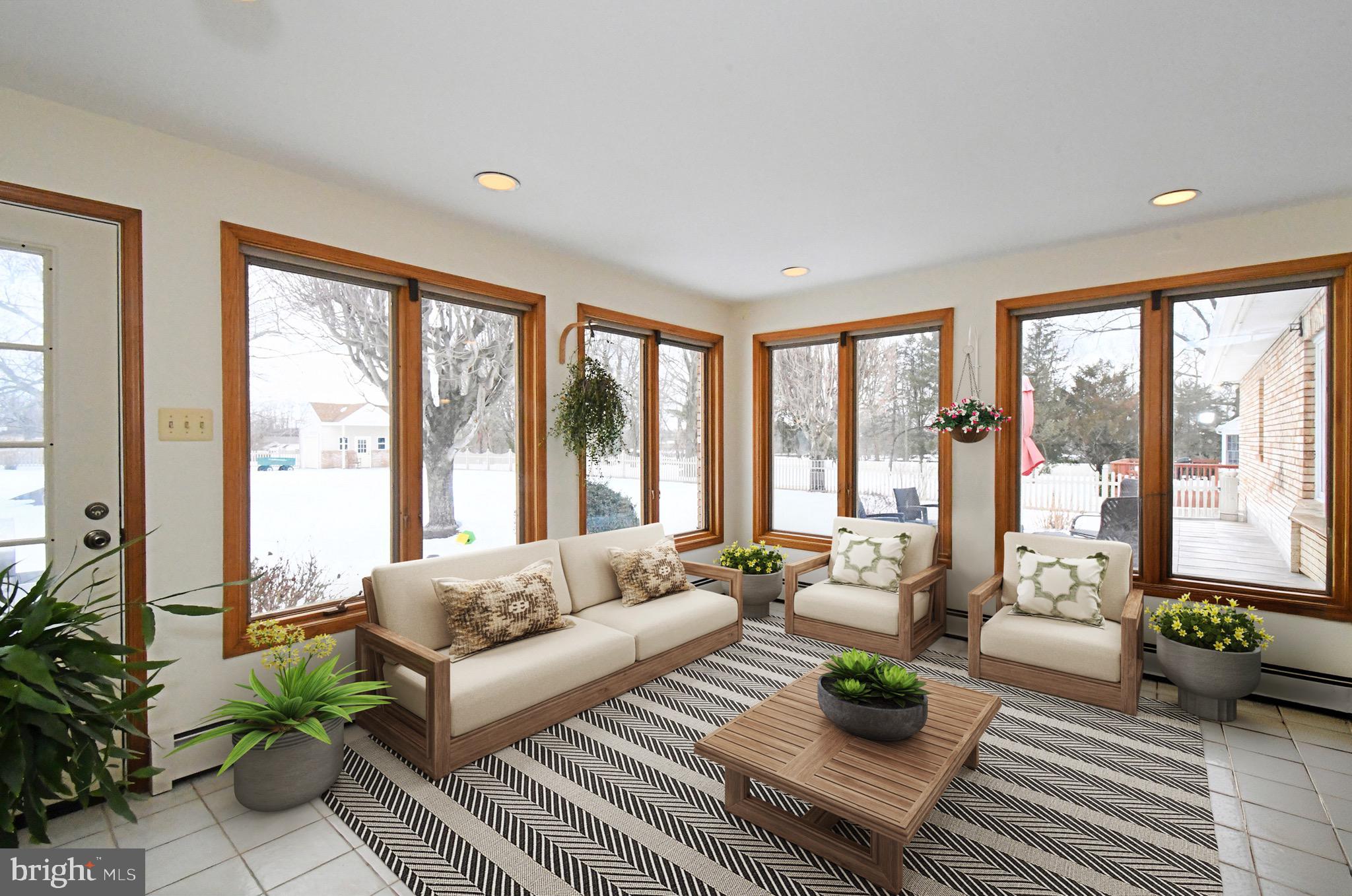 SALEM POINT - Residential