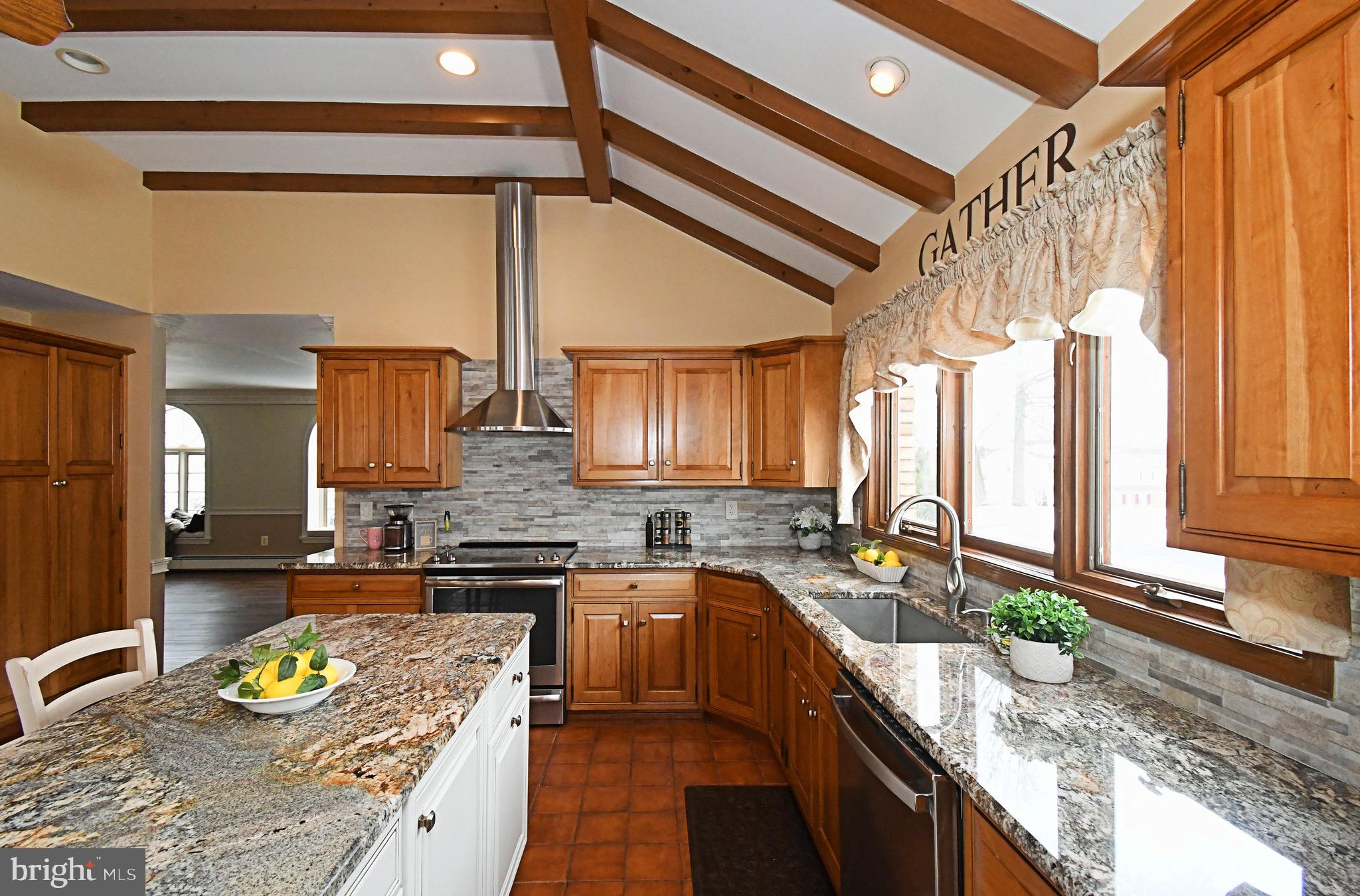 SALEM POINT - Residential