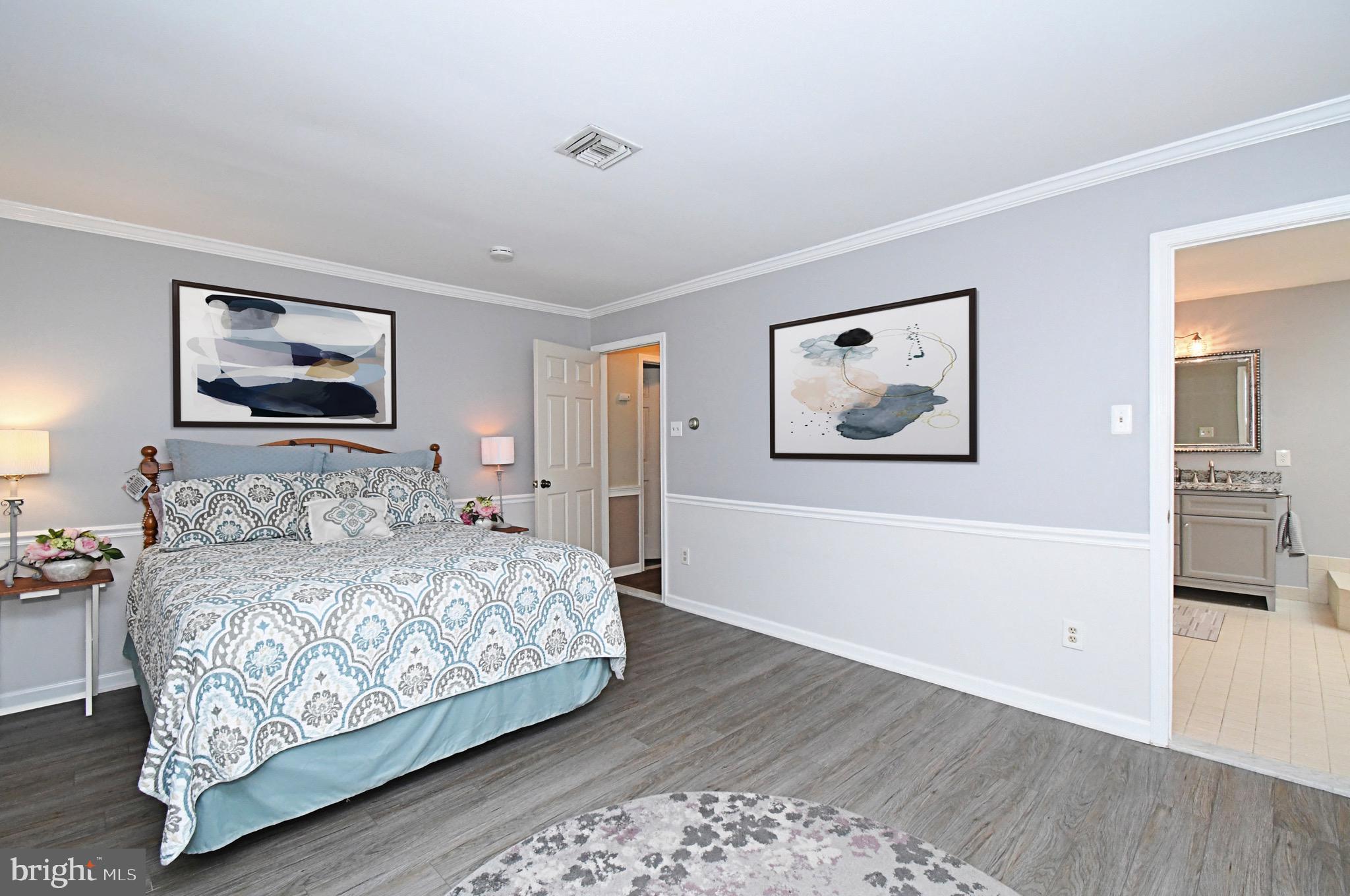 SALEM POINT - Residential