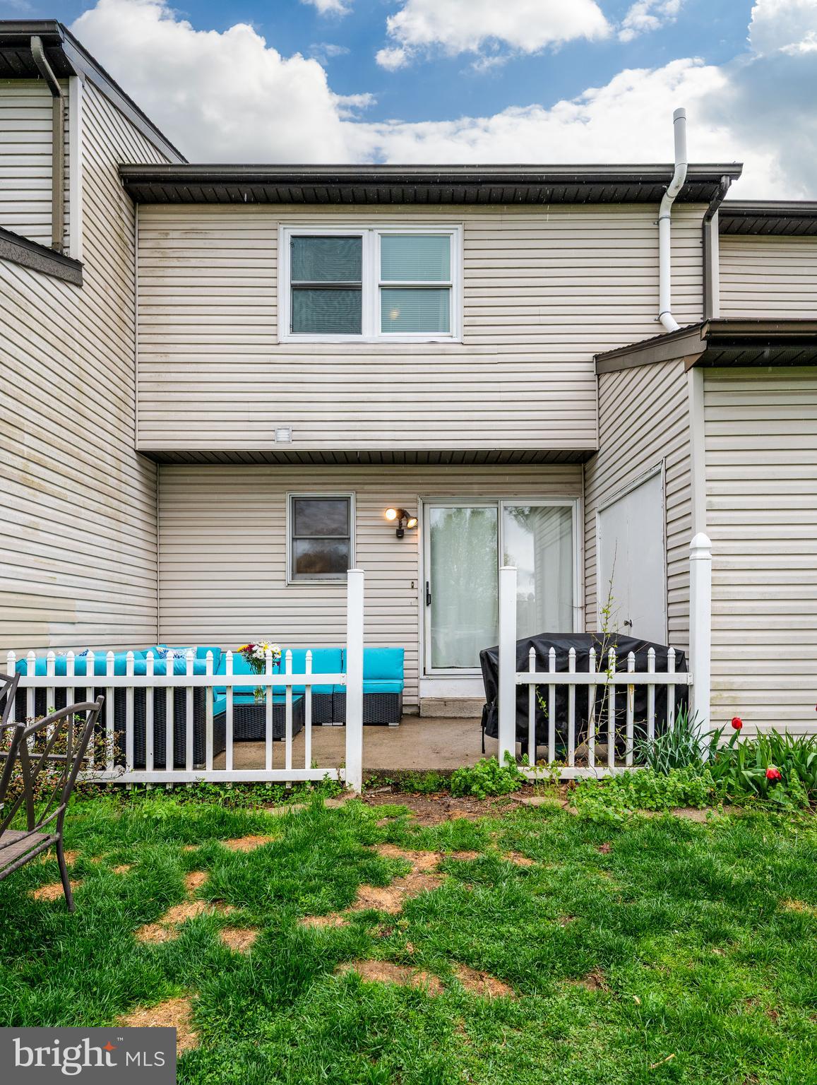 CLOVER CROSSING - Residential