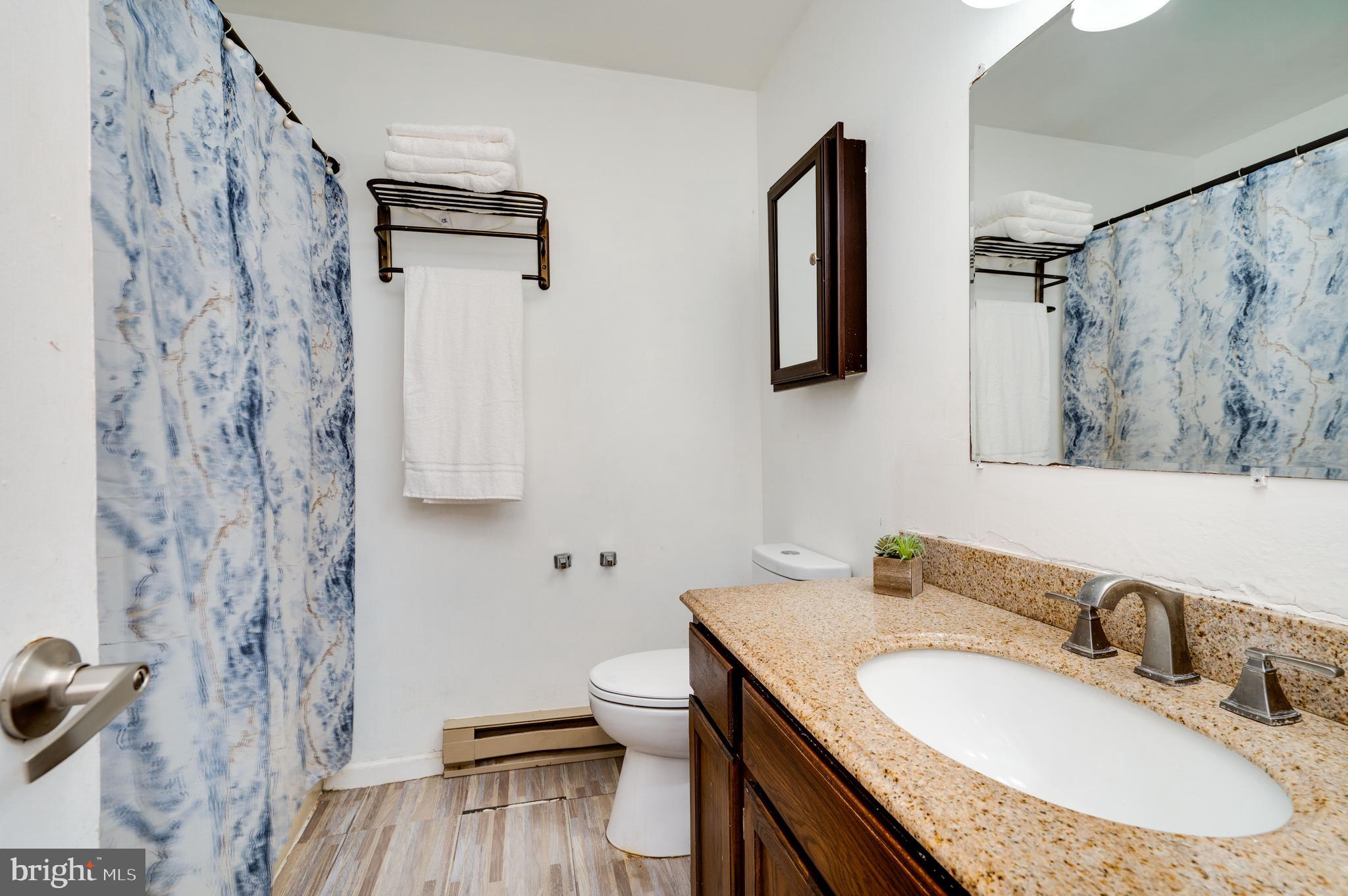 CLOVER CROSSING - Residential